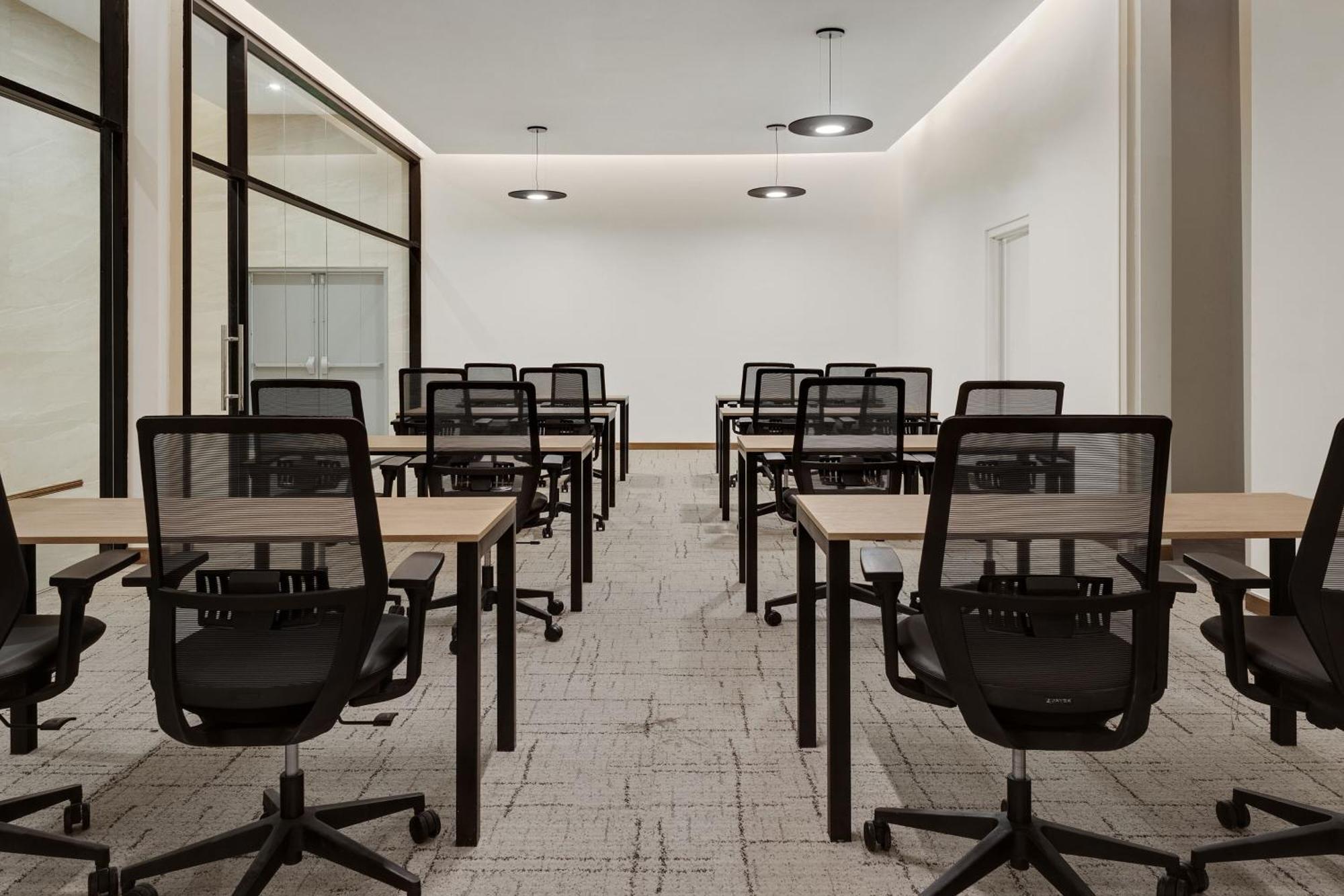 Aloft Santo Domingo Piantini Hotel Екстериор снимка