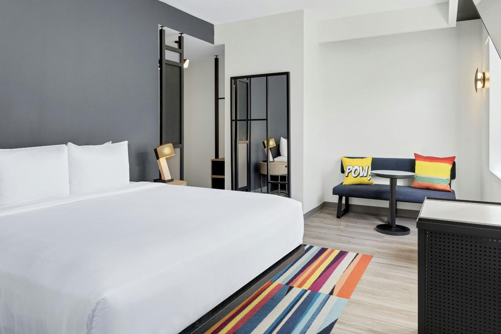 Aloft Santo Domingo Piantini Hotel Екстериор снимка