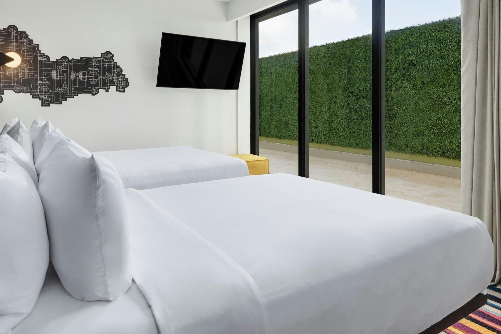 Aloft Santo Domingo Piantini Hotel Екстериор снимка