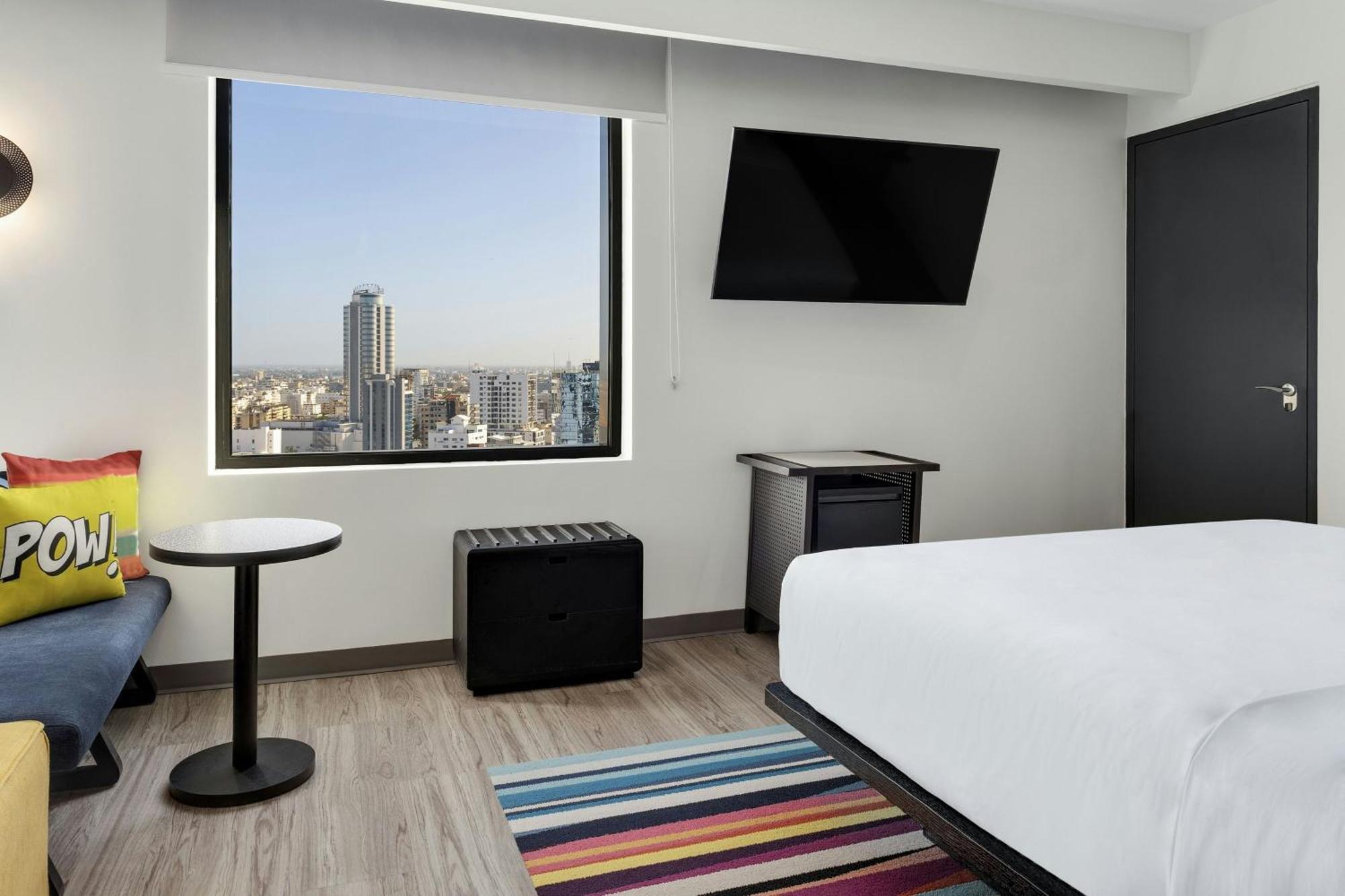 Aloft Santo Domingo Piantini Hotel Екстериор снимка